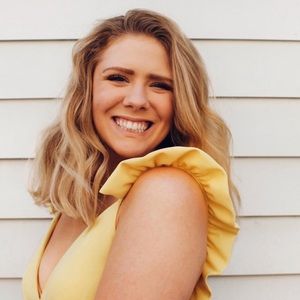 Meet your Posher, Ivy